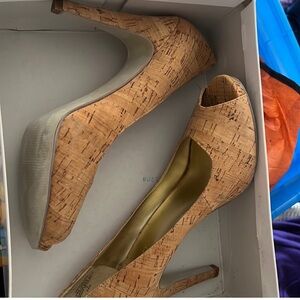 Nine west cork heels euc